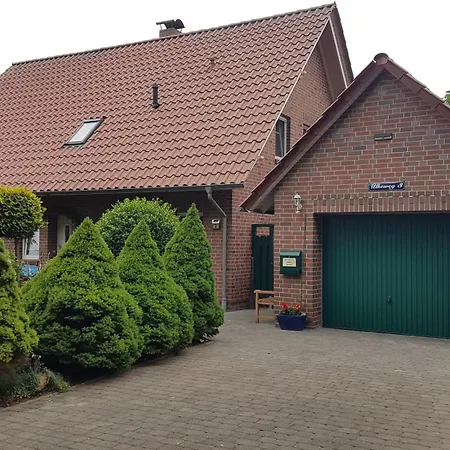 Kerstin In Strackholt Ostfriesland- Urlaub Apartment Grossefehn